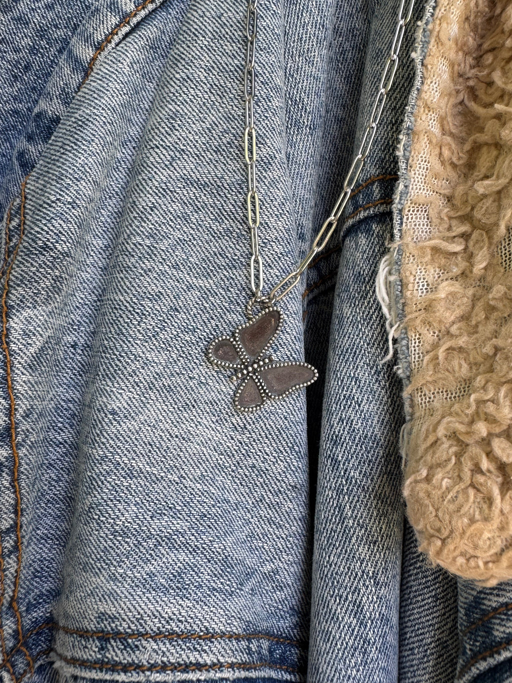 Flutter By Necklace