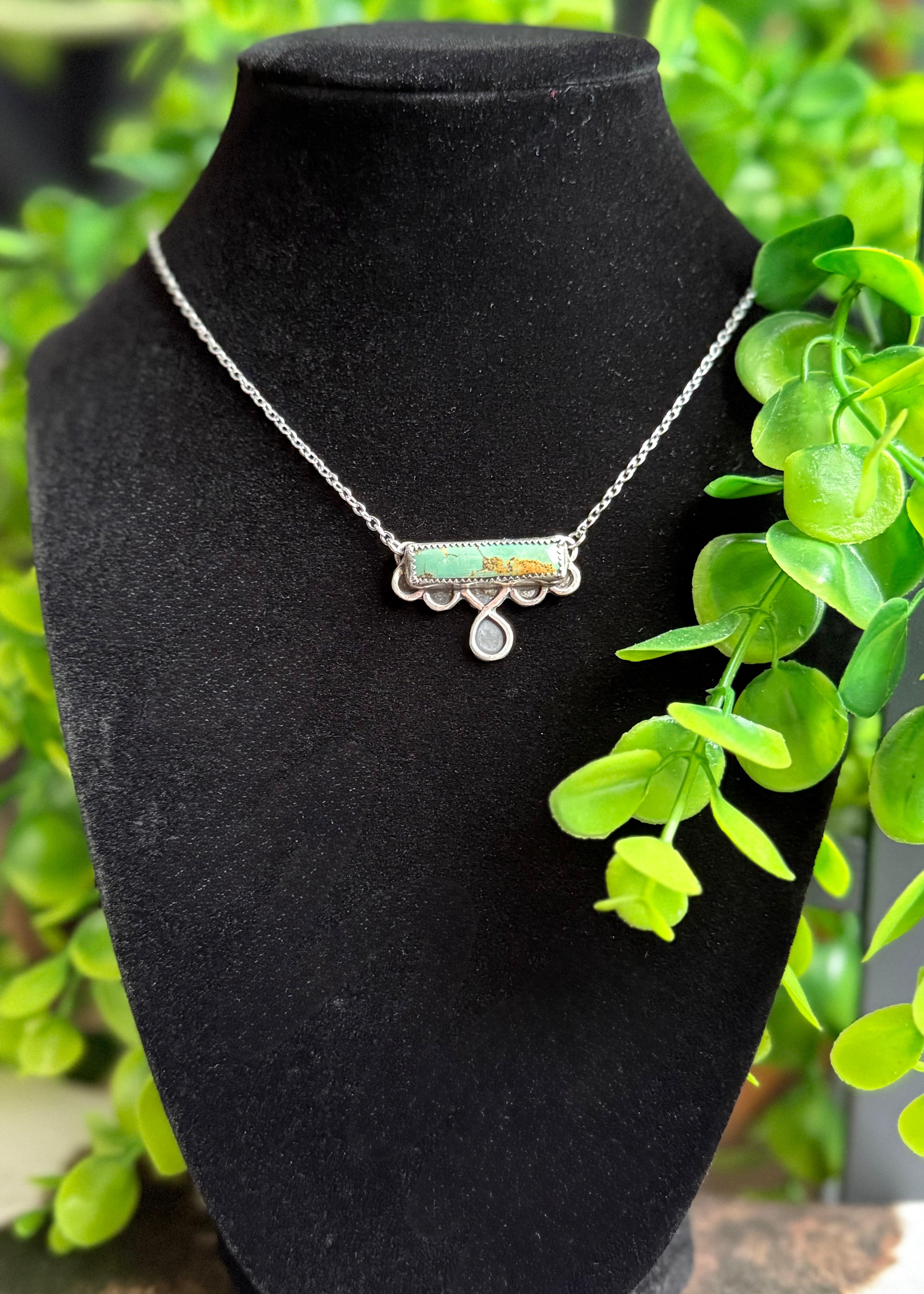 Emerald Outlaw Royston Bar Necklace