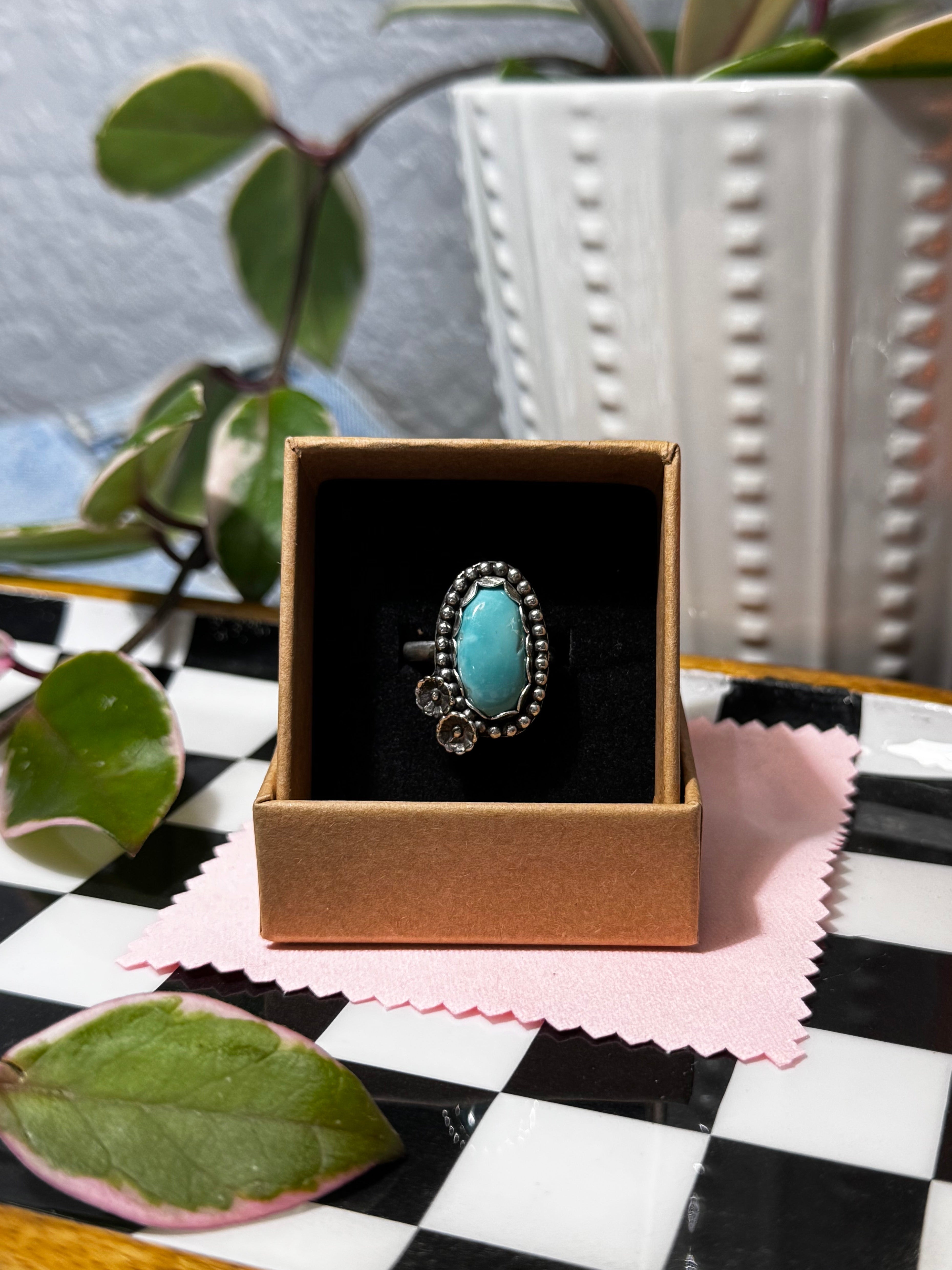 (Size 7.75) Kingman Flower Ring
