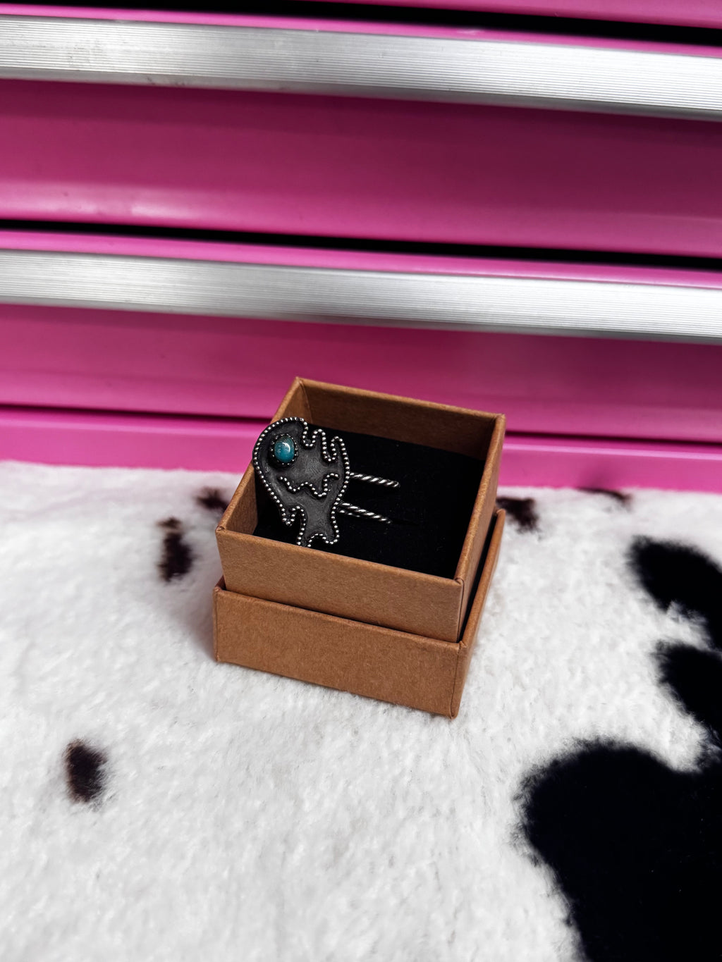 Blitzed Hat Pin