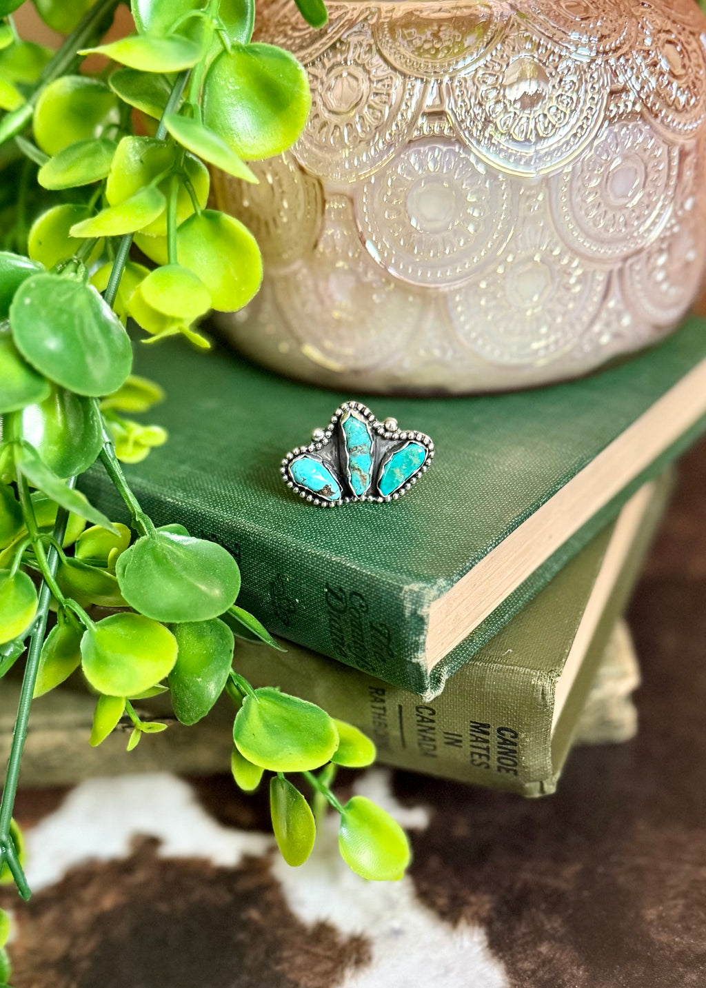 (Size 6) Cowgirl Crown Turquoise Ring