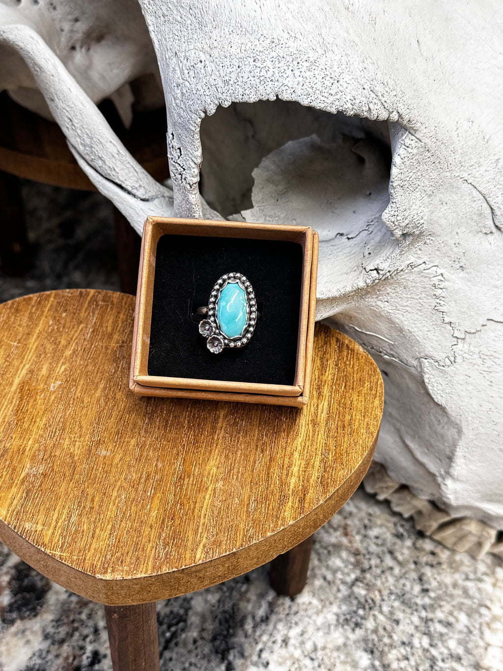 (Size 7.75) Kingman Flower Ring
